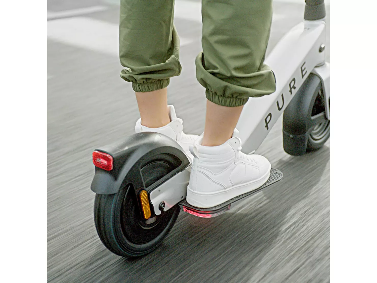 Pure Advance Flex Ultra-Compact Folding Electric Scooter, Mercury Grey - Image 2