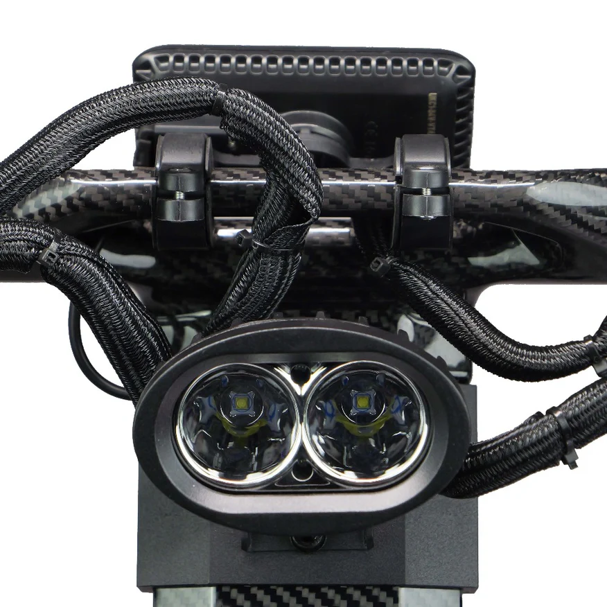 Roadster Hyper Scooter Carbon Fiber Dual Motor Electric Scooter 84V 40Ah - Image 3