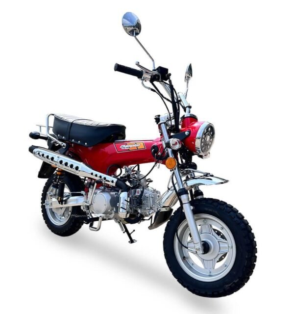 Champion DLX 125cc Retro Motorcycle, 4-speed semi-automatic, 10-inch Wheels, 50 State Legal, Upgraded LED Headlight, Digital Speedometer - Metallic Red