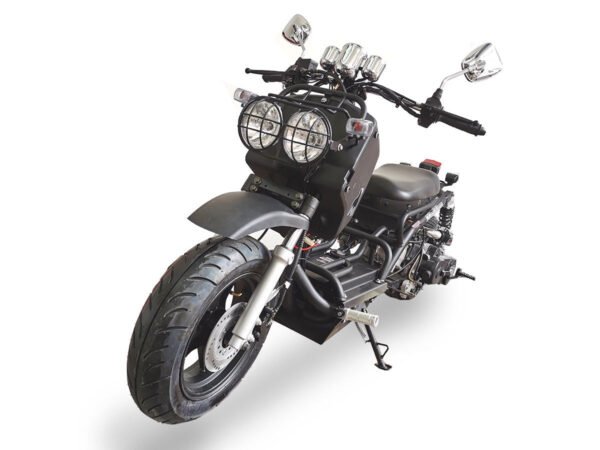 Maddog Gen I 50cc Street Scooter, Automatic, Front Disc Brake, 12 inch Aluminum Wheels, 50 State Legal - Metallic White