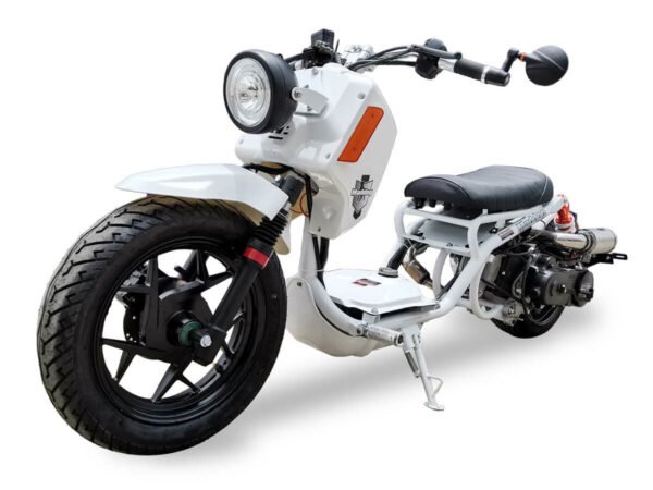 Maddog Gen V 50cc Street Scooter, Automatic, Front Disc Brake, 14 inch Aluminum Wheels, Digital Speedometer, LED Lights - Metallic White