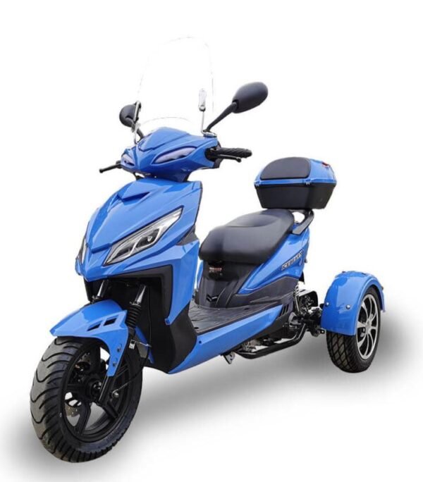 Mojo 50cc Street Trike, Automatic, Disc Brakes, Aluminum Wheels, Trunk and Windshield Included - Metallic Blue