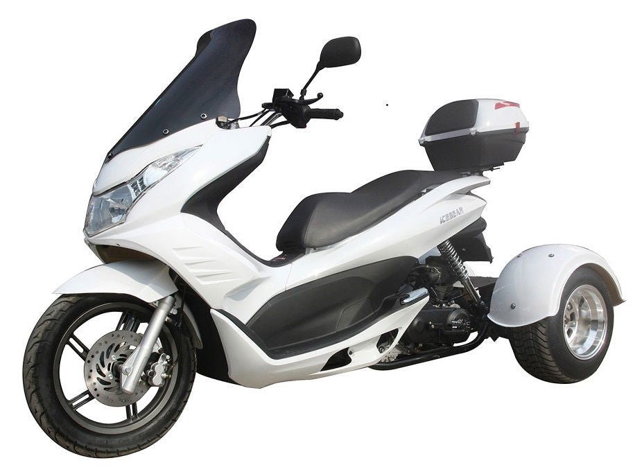 Q6 150cc Trike, Automatic Shifting, Full Wind Screen, Locking Trunk - Blue