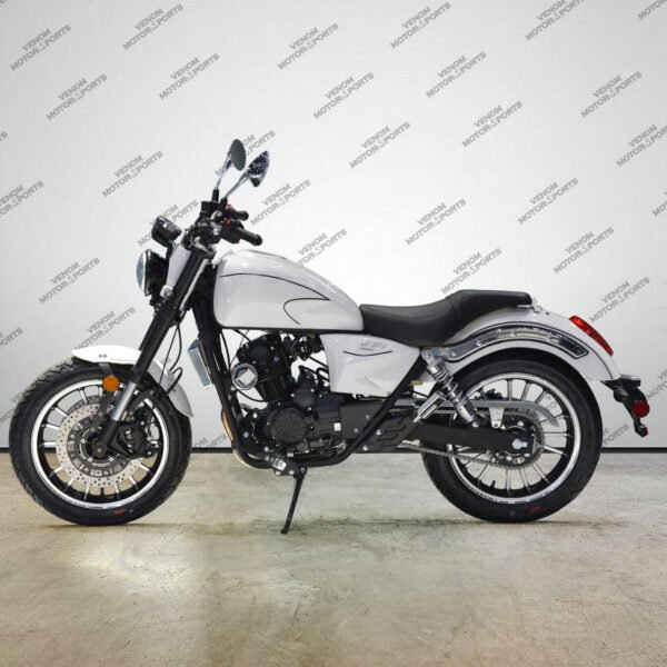 Venom Cruiser | 250cc Chopper | Fuel-Injected | 6-Speed